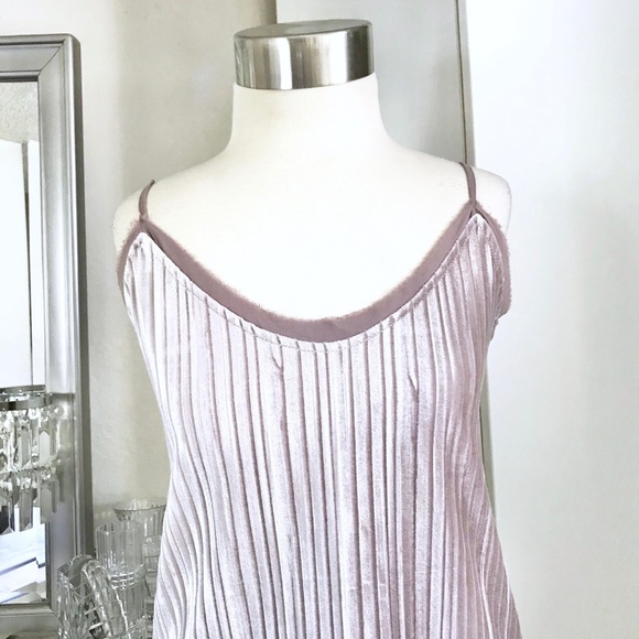 Tank Top Cami Velvet Small - Picture 2 of 6
